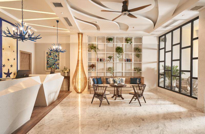 Sofiana My Khe Hotel & Spa - Rooftop Pool Bar - Free 01 Draught Beer and 20-minute Spa per Room 사진 4