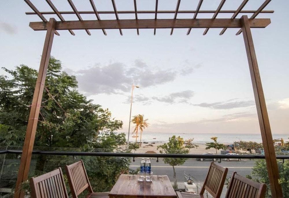 Aloha Beach House