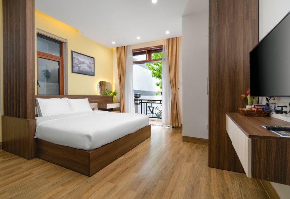 Nguyên Hương Hotel