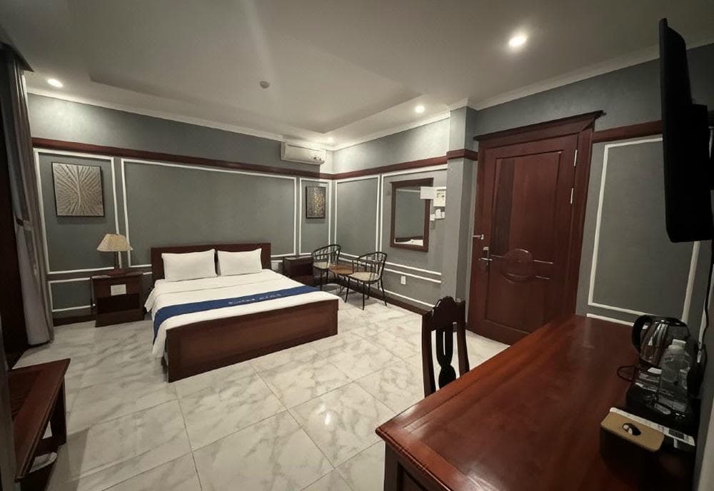Hotel LÊ NA