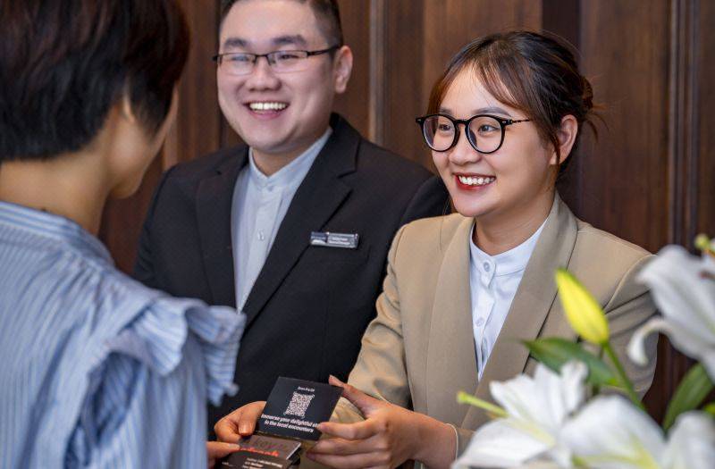 시그니처 바이 M 빌리지 하이 바 쯩, 모던 빌리지 라이프스타일 브랜드 사진 5