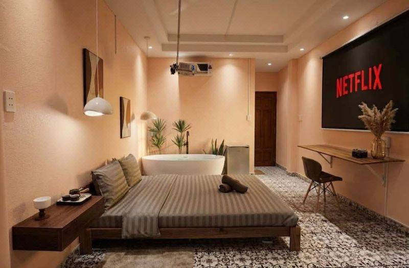 Wabi Sabi Saigon Hideout - Netflix & Bathtub District 1