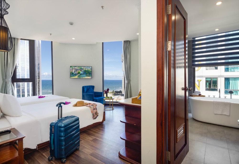 Menora Premium Da Nang - Sea Corner Boutique