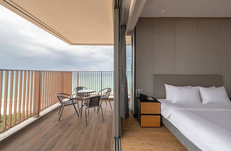 DiStay Beachfront Suites 사진 2