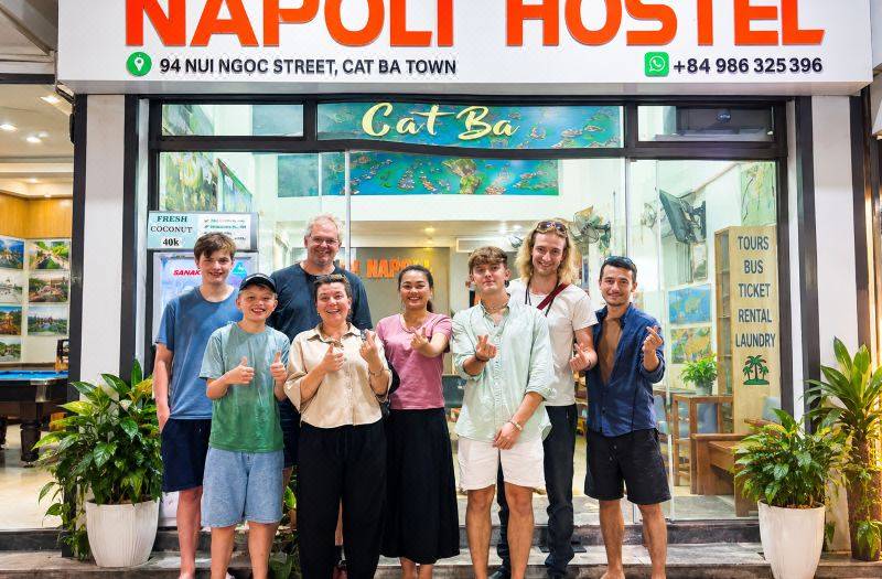 Napoli Hostel Cat Ba 사진 2