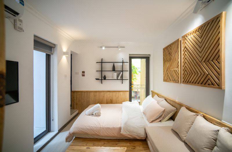Homestay CHAT | Train Street Apartments | Old Quarter Edge 사진 2