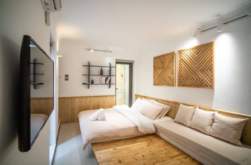 Homestay CHAT | Train Street Apartments | Old Quarter Edge 사진 4