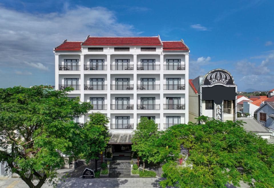 White Lotus Hotel Hoian