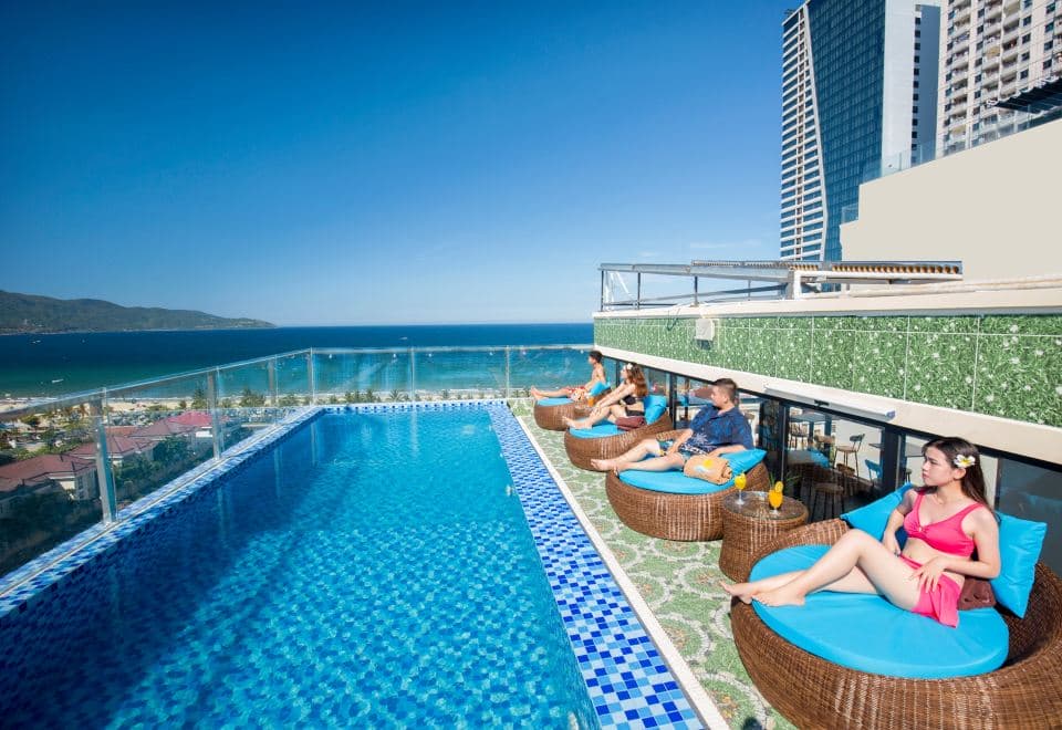 Cherry Apartment & Hotel