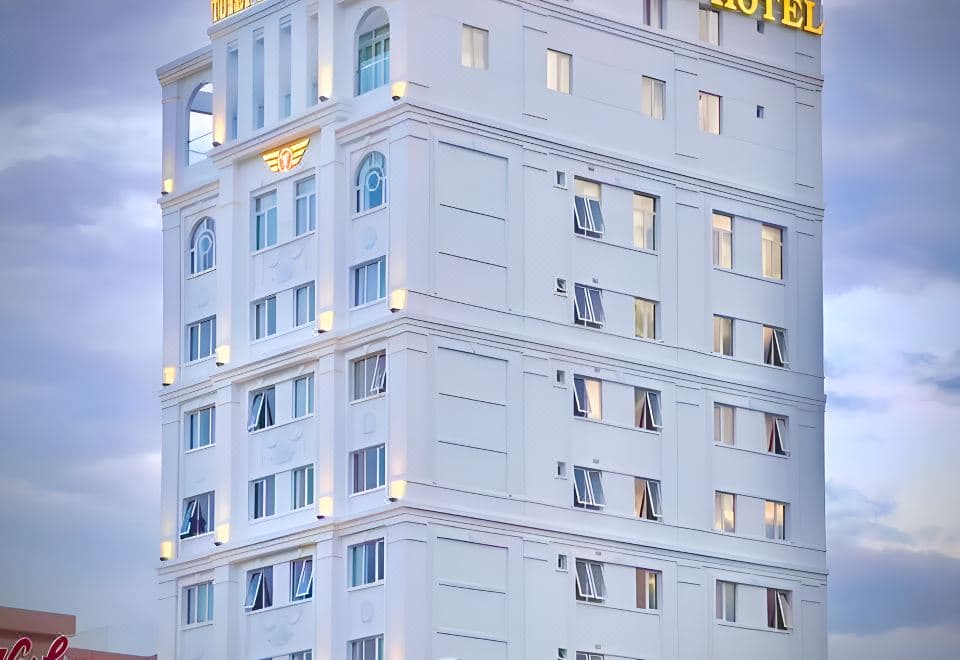 Tuyet Son Hotel