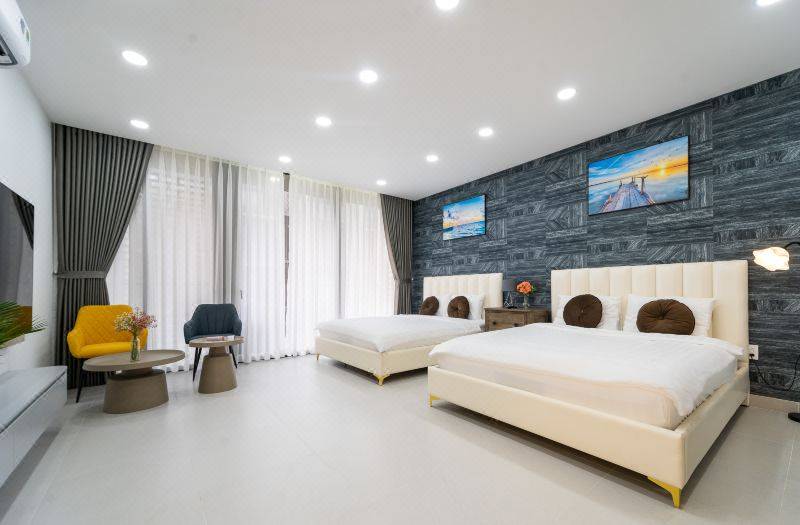KN Holiday Home in Global City