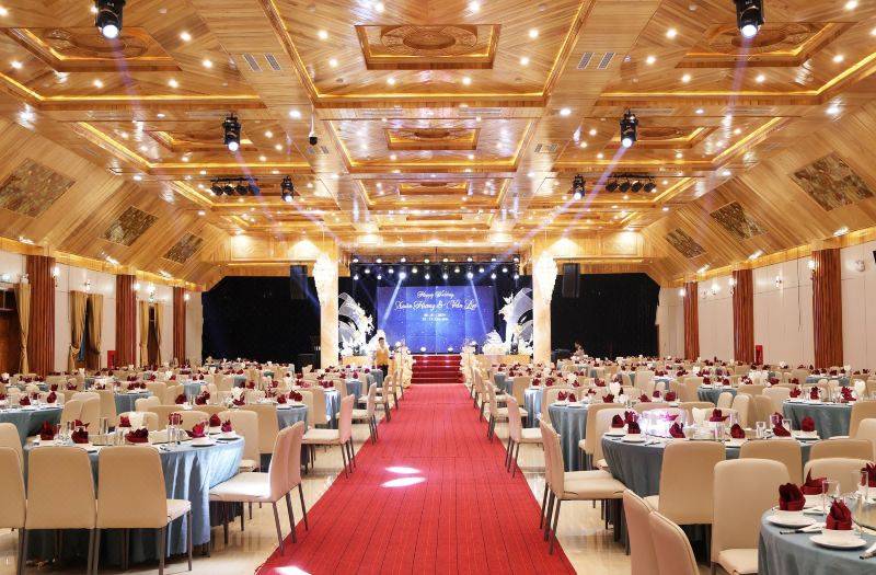 Phu Long Tam Ky Hotel & Restaurant 사진 2