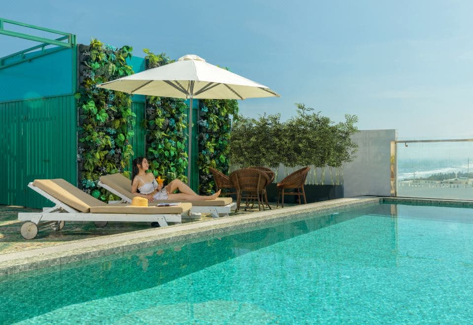 Palazzo Da Nang Beach Hotel